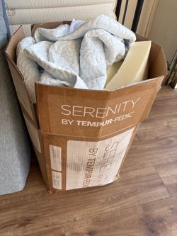 Tempurpedic cal king mattress topper
