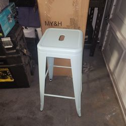 4 Metal Bar Stools New In The Box 30 Inches High