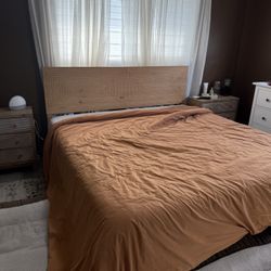 KING size Bed Frame