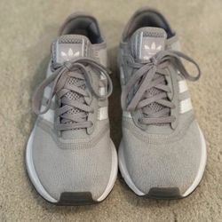 Women Grey Cloudfoam Adidas Sneakers