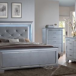 Lillian Silver LED Upholestered Bedroom Set