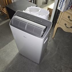 Midea 14000 Btuh Air Conditioner 