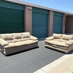 Beautiful Sofa Set 