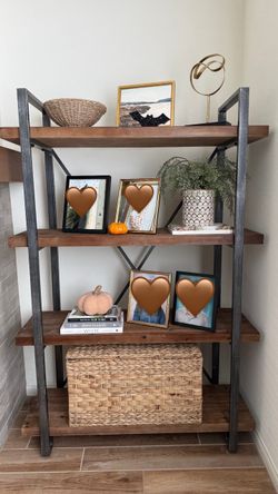 Bookshelf