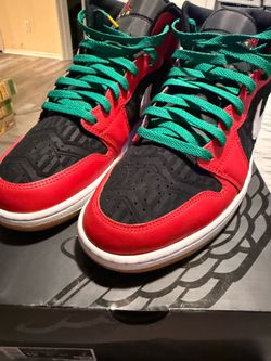 Jordan Air Jordan 1 Mid SE Black Fire Red Malachite Men's Christmas DQ8417-006