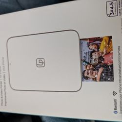 Brand New Photo & Video Printer (iPhone/Bluetooth/WiFi)
