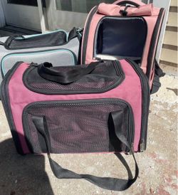 Pet travel bags