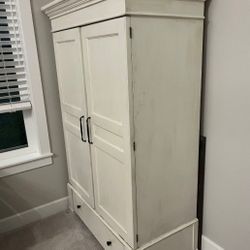 Free Large Armoire 