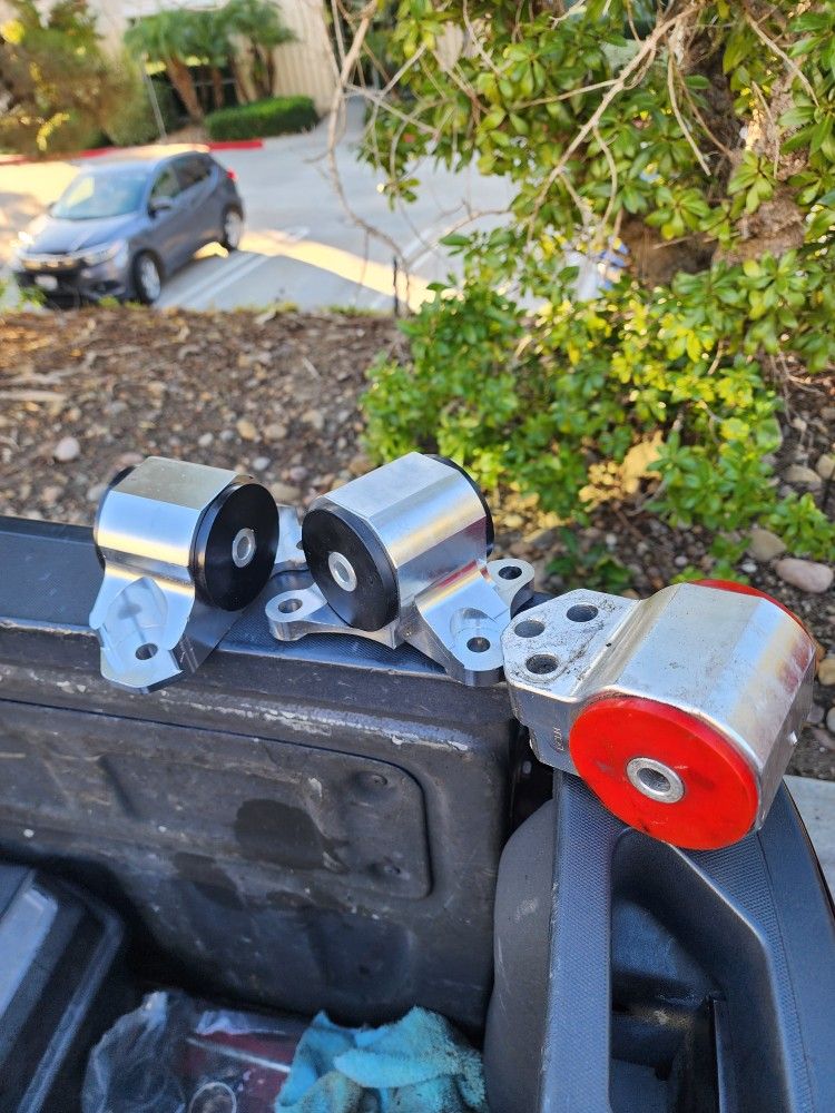 Civic/ Integra Solid Mounts