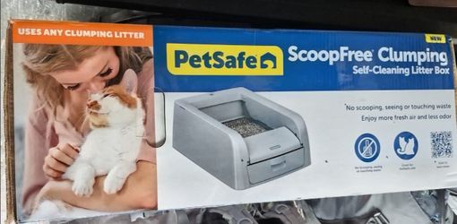 PetSafe ScoopFree Clumping Self-Cleaning Litter Box