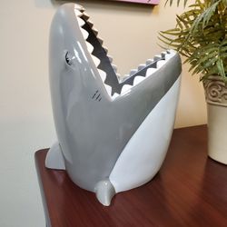 Great SHARK ceramic container!  