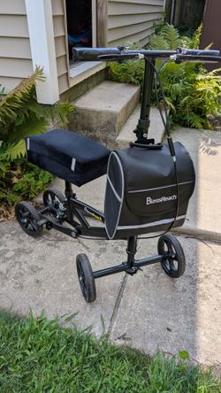 Knee scooter