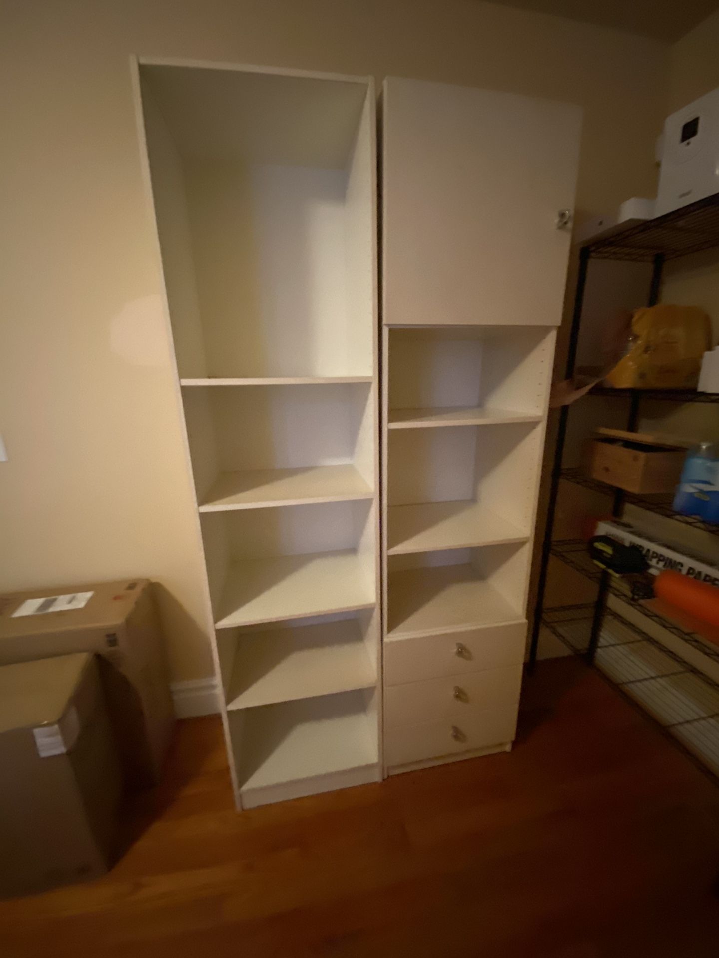 Shelving unit