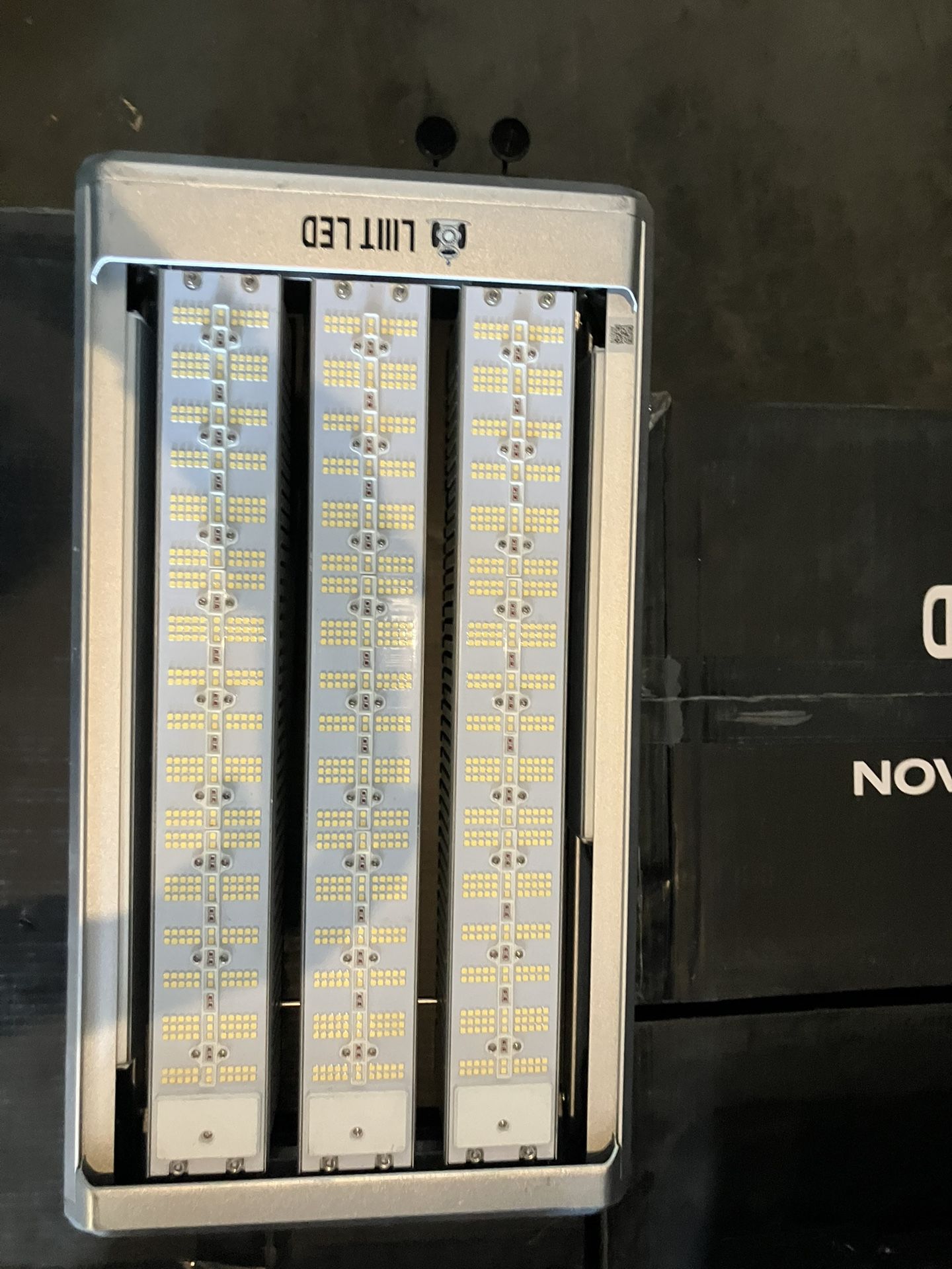 LIIIT LED Full Spectrum Grow Light