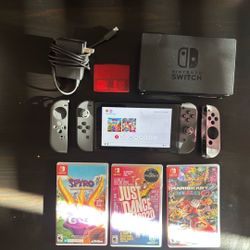 Nintendo Switch with Gray Joy‑Con - HAC-001(-01) OR BEST OFFER 
