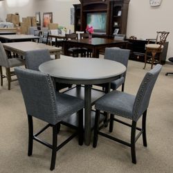 DINING TABLES/SECTIONALS