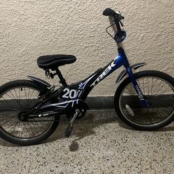 Trek Jet 20 Wheel 20 S Wheel diameter: 20in Frame Material: Steel kids teens 20" Dialed frame size, metallic blue and black, 20 inch wheels