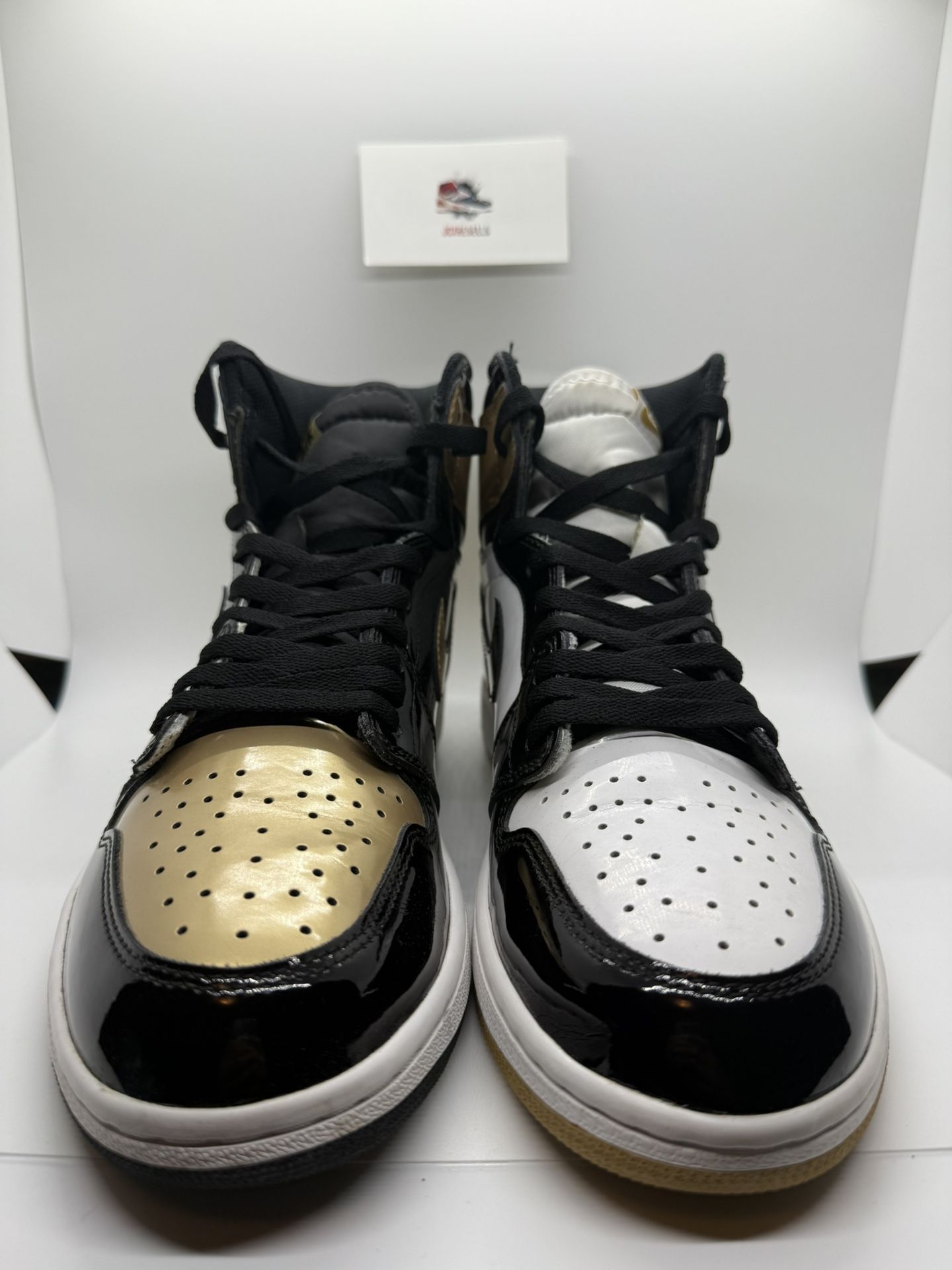 Jordan 1 High Gold Toe Top 3 Size 11