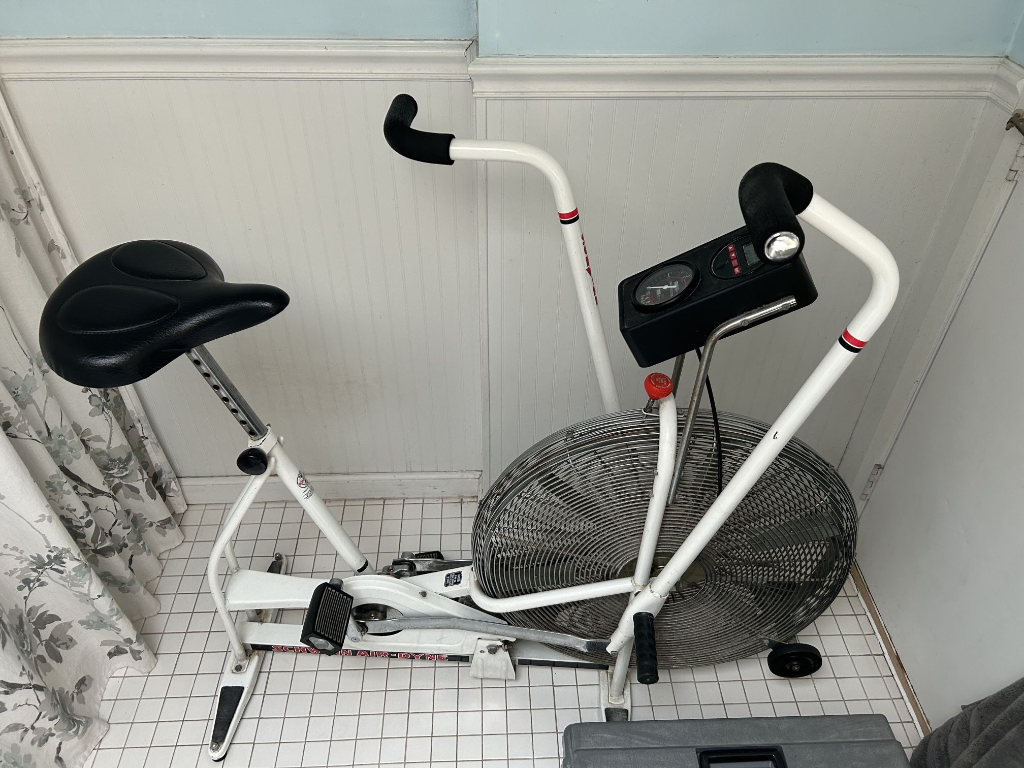Schwinn Air Dyne white Working RPM & Timer,New Products : American Fashion Style Bags On Sale