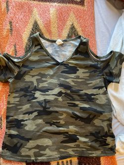 GIRLS SIZE 9 youthSHEIN CAMO TOP