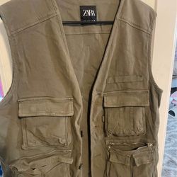 ZARA Utility Cargo Vest - Olive Green - Size Medium