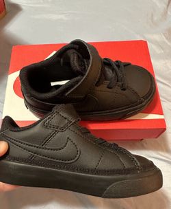 Nike Toddler boy size 7