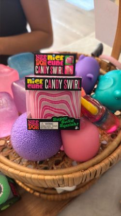 Candy Swirl Needoh