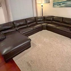 Sectional Couch 