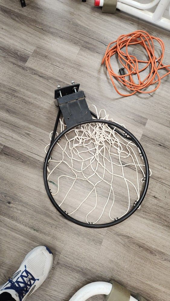 Basketball Hoop & Net