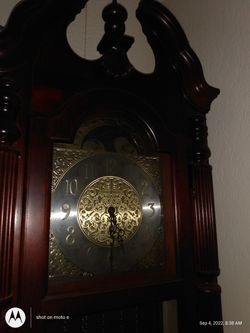 Howard Miller Grandfather Clock Prestine Condition
