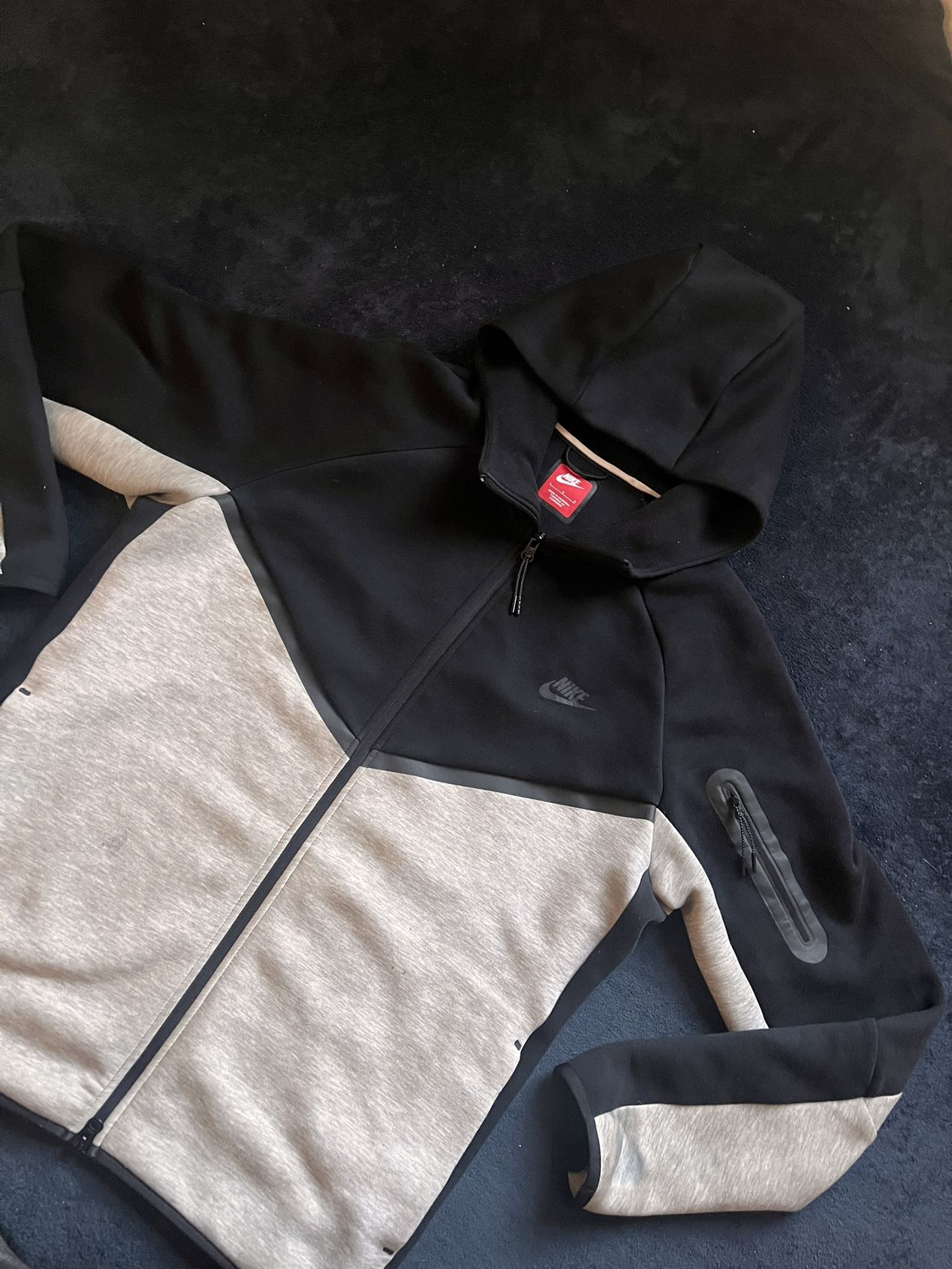 Nike Tech Fleece