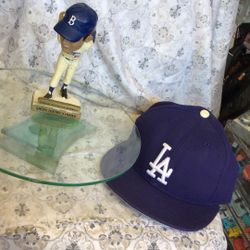 Dodgers Bobble Head And Fitted Cap Size 7 1/2