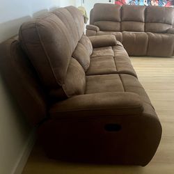  Reclining Sofa 