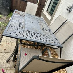 Patio Table And Chairs 