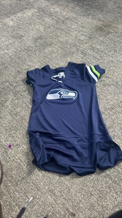 Seattle Seahawks shirt small size