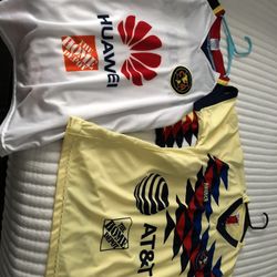 Club America Shirts Size Medium 