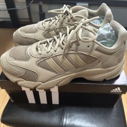 Adidas Men’s Shoes Size 11