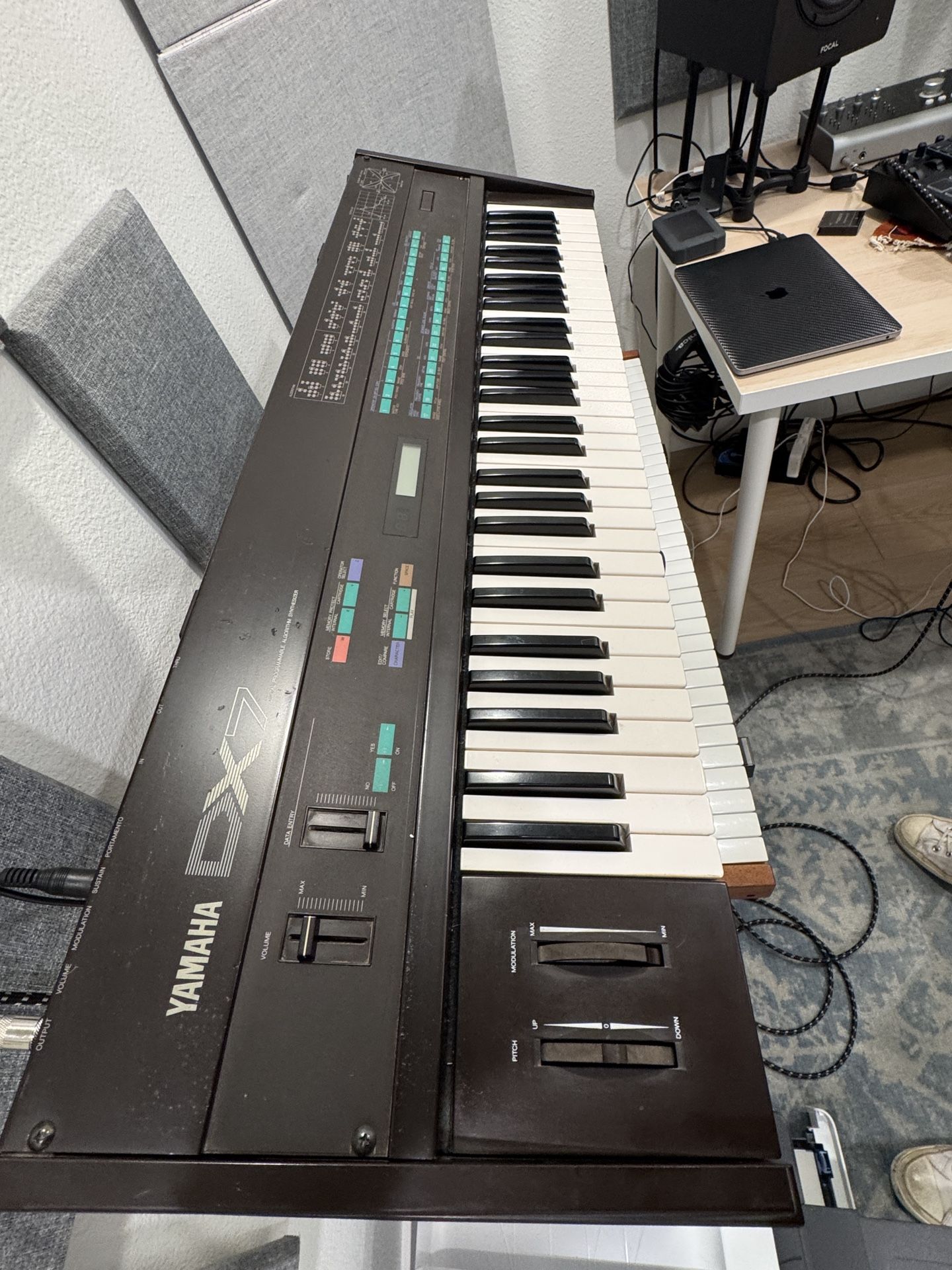 YAMAHA DX7