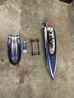 Traxxas Spartan Boat