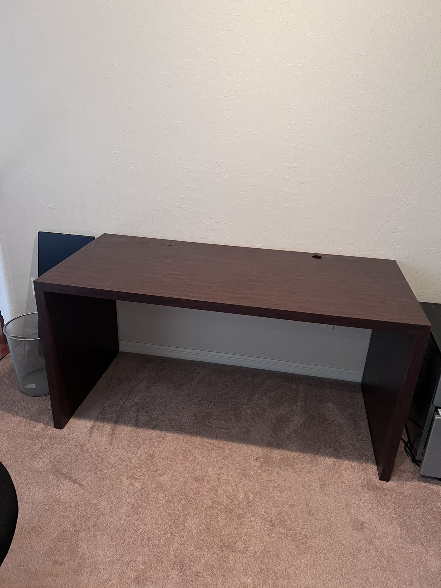 Free Office Desk And Chair