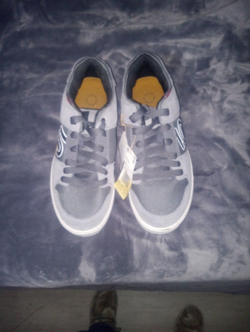 Adidas "Free Riders" So So Cool