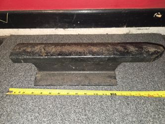ANTIQUE ANVIL