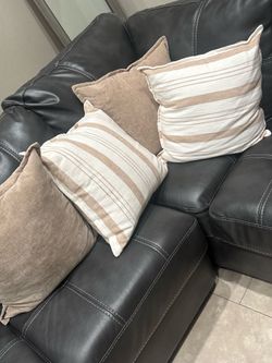 Decorative pillows