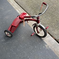 Vintage Tricycle Radio Flyer