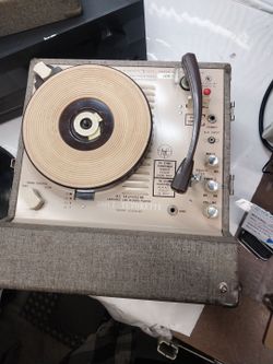 Vintage Audiotronics 300-A record player