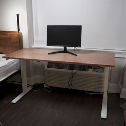 Open Box/New - Humanscale eFloat 2.0 Dual Motor Walnut Veneer Standing Desk (White)