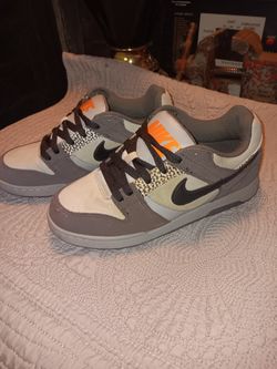 NIKE SHOES AIR TWILIGHT DUNK SB LOW SIZE Y7