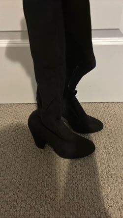 Fashion nova women’s knee high boots Size 5