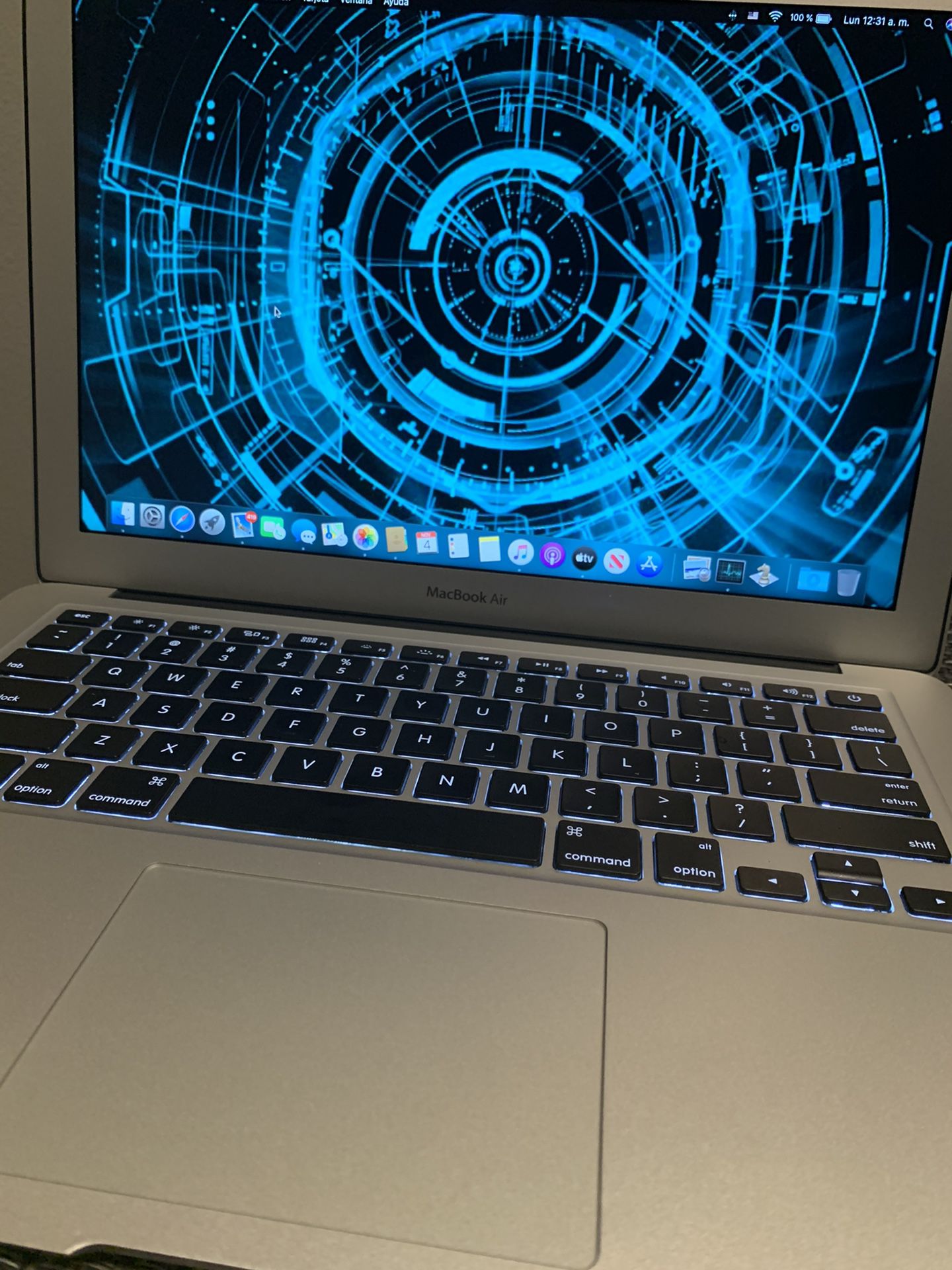 MacBook Air (2015) new