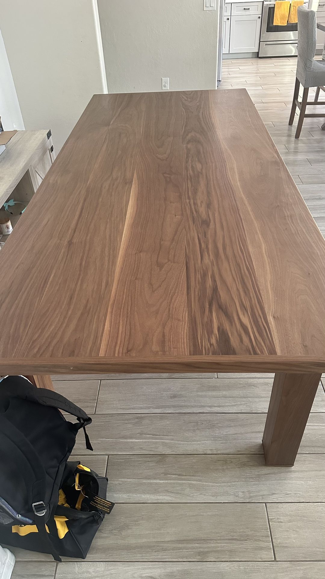Table Walnut